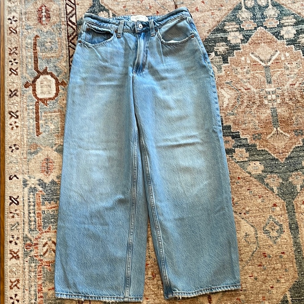 abercrombie wide leg mid rise baggy jeans